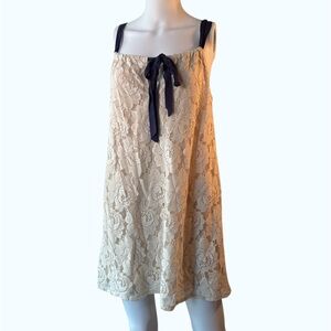 NWT Francesca's cream and navy lace dress Size Large